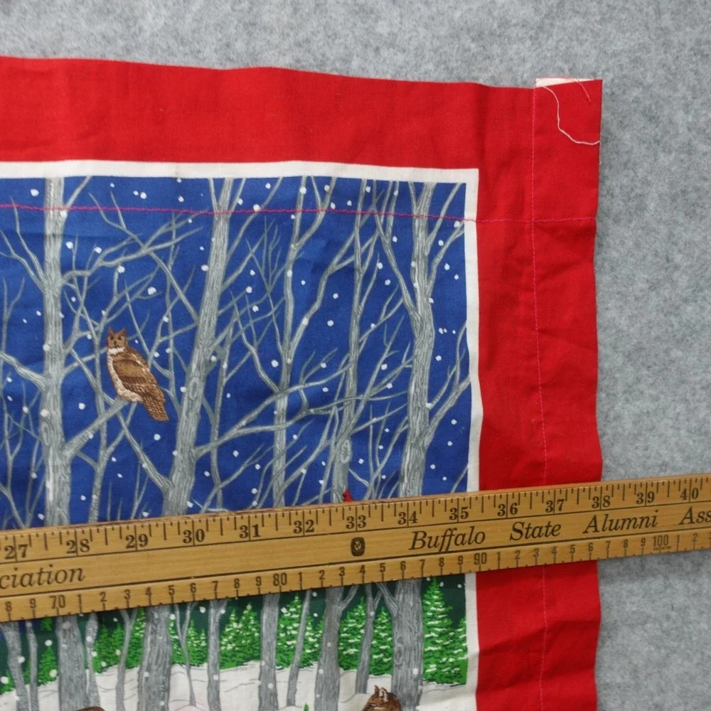 Vintage A Wildlife Christmas Wall Hanging Fabric Panel VIP Cranston USA 29x38